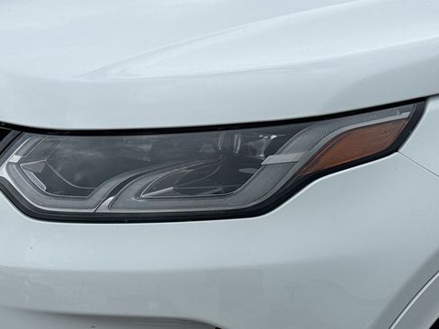 Certified 2025 Land Rover Discovery Sport S AWD/4WD image 43