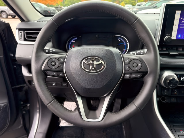 Used 2024 Toyota RAV4 XLE w/ Convenience Package AWD/4WD image 23