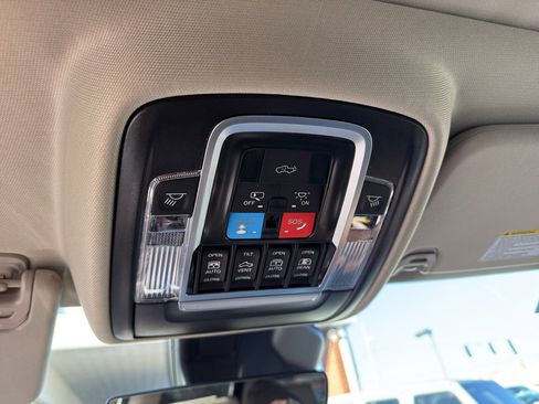 New 2026 RAM 1500 Laramie AWD/4WD image 20