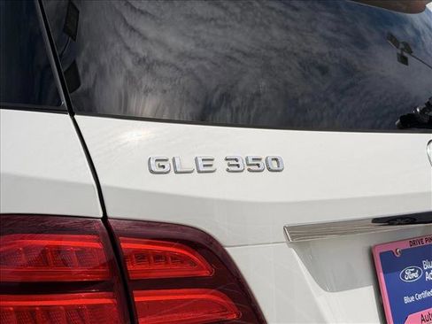Used 2018 Mercedes-Benz GLE 350 4MATIC image 11