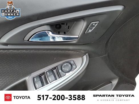 Used 2024 Chevrolet Malibu LT image 14