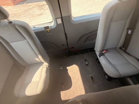 Used 2023 Ford Transit 350 XLT image 24