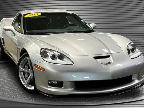 Used 2013 Chevrolet Corvette Grand Sport RWD image 3