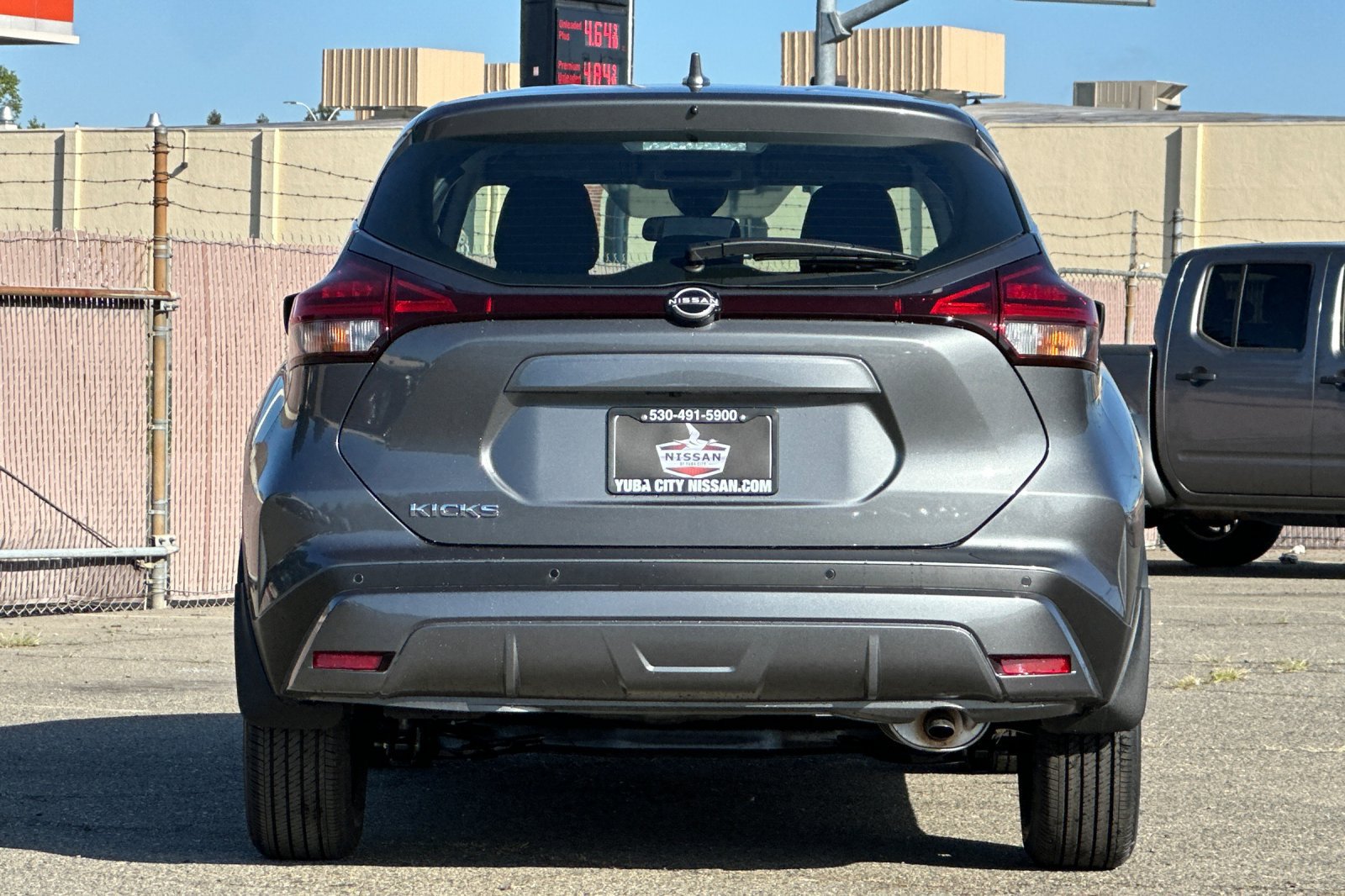 Certified 2025 Nissan Kicks Play S FWD image 7