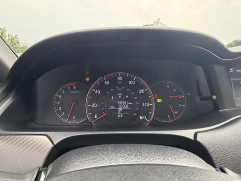 Used 2016 Honda Accord Sport image 16