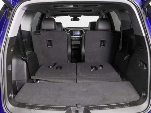 Used 2023 GMC Acadia SLT w/ Elevation Edition AWD/4WD image 44