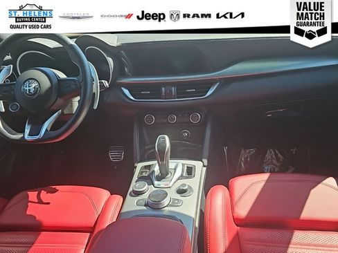 Used 2024 Alfa Romeo Stelvio Veloce AWD/4WD image 34