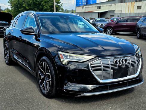 Used 2019 Audi e-tron Premium Plus AWD/4WD image 1