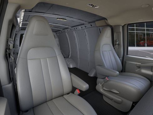 New 2025 GMC Savana 2500 w/ Driver Convenience Package RWD image 36