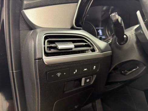 Used 2021 Hyundai Palisade SEL AWD/4WD image 16