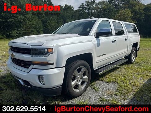 Used 2017 Chevrolet Silverado 1500 LT w/ All Star Edition AWD/4WD image 3