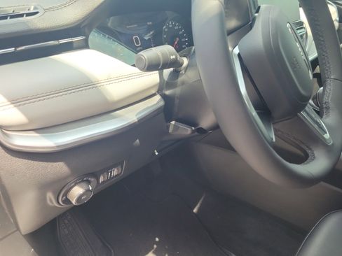New 2026 Jeep Compass Limited AWD/4WD image 24
