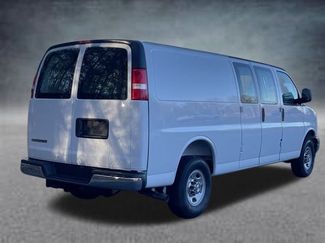 New 2025 Chevrolet Express 3500 WT w/ Driver Convenience Package video 3