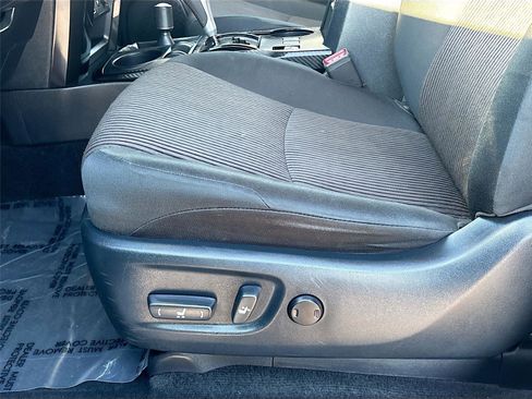 Used 2024 Toyota 4Runner TRD Off-Road image 19