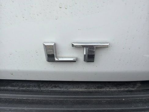 Used 2023 Chevrolet Tahoe LT AWD/4WD image 6