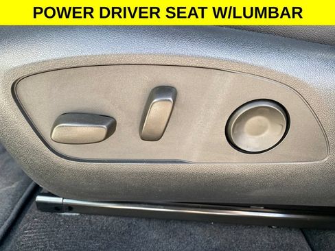 Used 2024 Chevrolet Equinox EV LT w/ LPO, Blackout Package FWD image 12