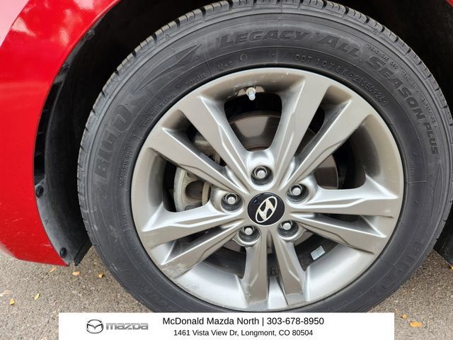 Used 2017 Hyundai Elantra Value Edition FWD image 15