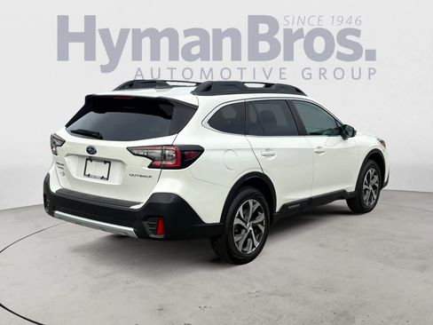 Certified 2021 Subaru Outback Limited AWD/4WD image 3