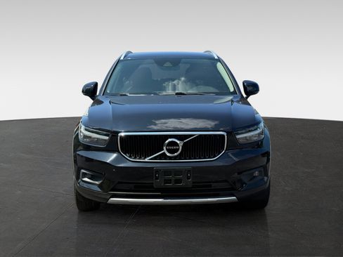 Used 2021 Volvo XC40 T5 Momentum AWD/4WD image 2