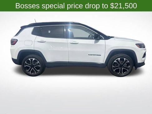 Certified 2022 Jeep Compass Limited AWD/4WD image 2