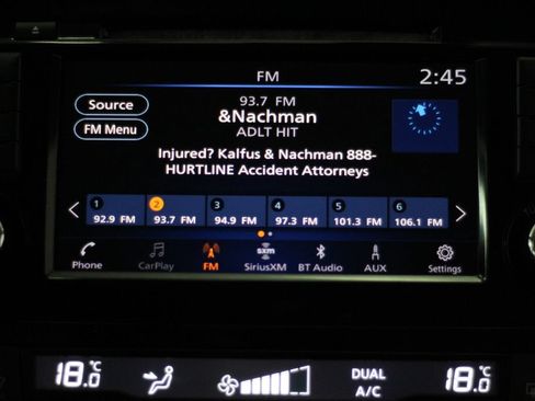 Used 2018 Nissan Rogue SL AWD/4WD image 23
