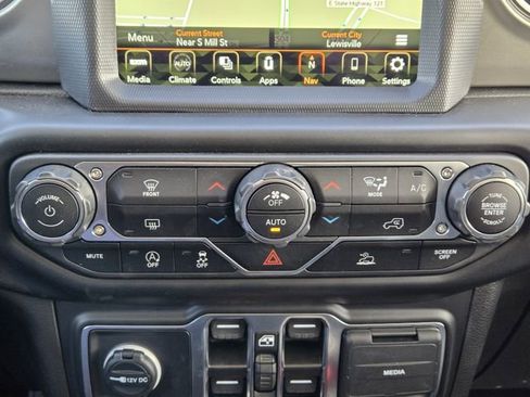 Certified 2022 Jeep Wrangler Unlimited Sahara image 20