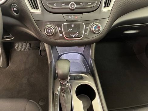 Used 2023 Chevrolet Malibu LS w/ Driver Confidence Package FWD image 21