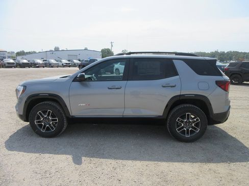 New 2026 GMC Terrain AT4 image 8