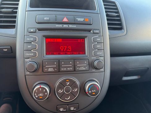 Used 2013 Kia Soul image 16