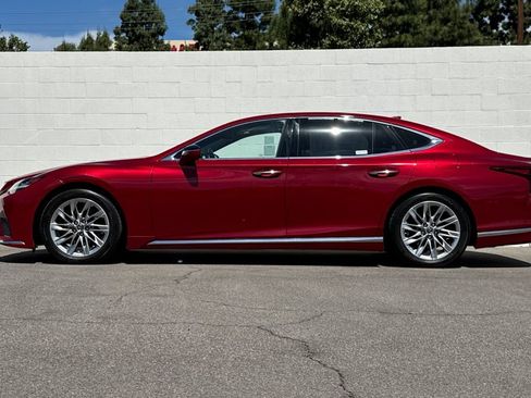 Used 2022 Lexus LS 500 w/ Interior Upgrade Package RWD image 9