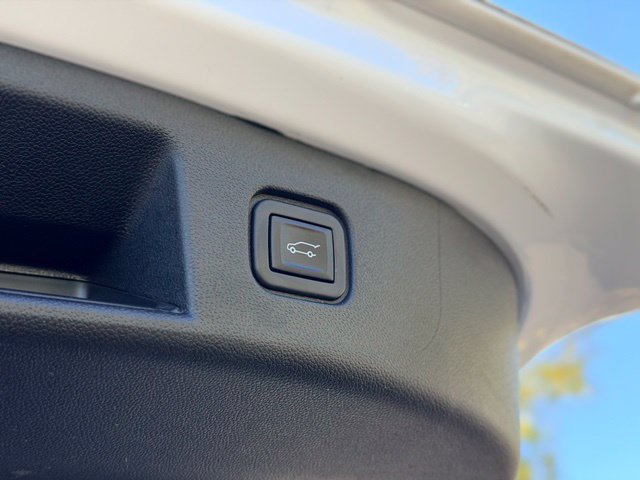 Used 2024 Chevrolet Blazer EV RS AWD/4WD image 26
