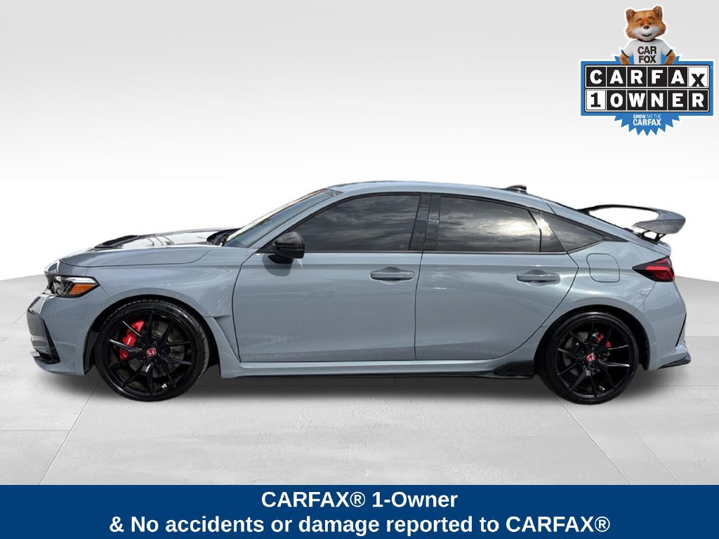 Used 2025 Honda Civic Type R image 2