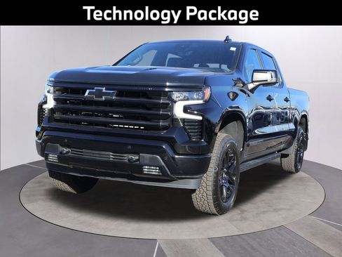 Used 2024 Chevrolet Silverado 1500 High Country w/ Midnight Edition image 4