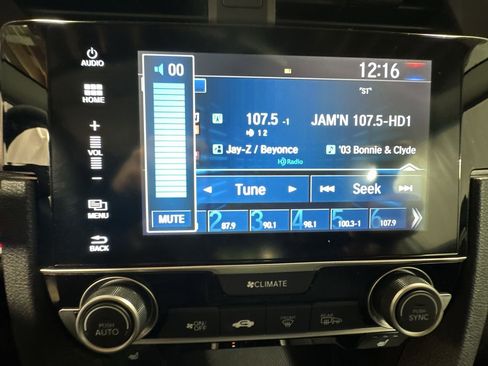 Used 2016 Honda Civic EX-T image 22