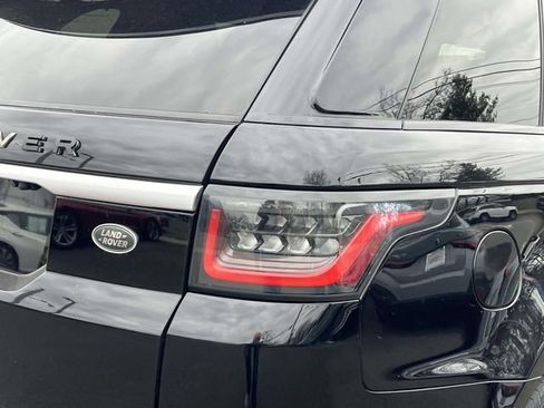 Used 2019 Land Rover Range Rover Sport HSE image 10