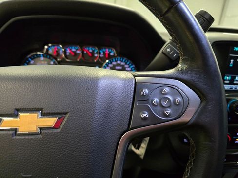 Used 2018 Chevrolet Silverado 1500 LT w/ All Star Edition AWD/4WD image 23