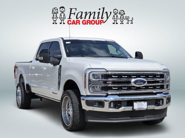 Used 2025 Ford F250 Lariat w/ Lariat Ultimate Package AWD/4WD image 2
