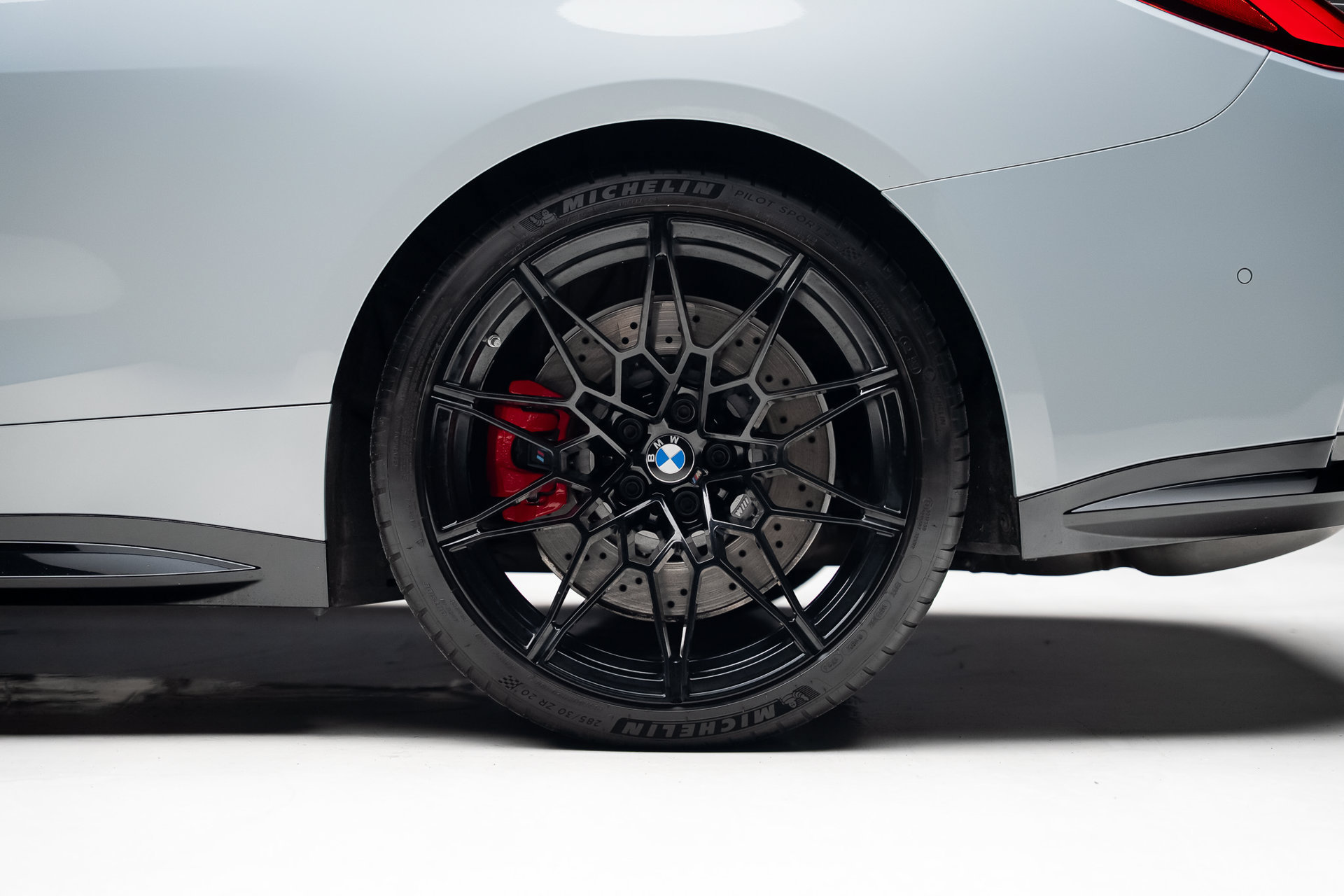Used 2021 BMW M4 Coupe w/ Executive Package RWD image 22