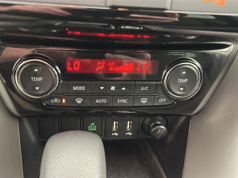 Used 2025 Mitsubishi Eclipse Cross SE AWD/4WD image 20