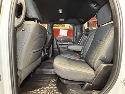 Certified 2025 RAM 2500 Big Horn AWD/4WD image 35