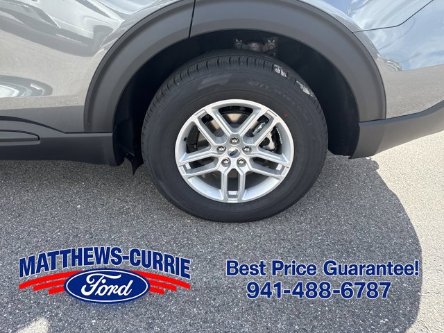 New 2027 Ford Explorer Active RWD image 16