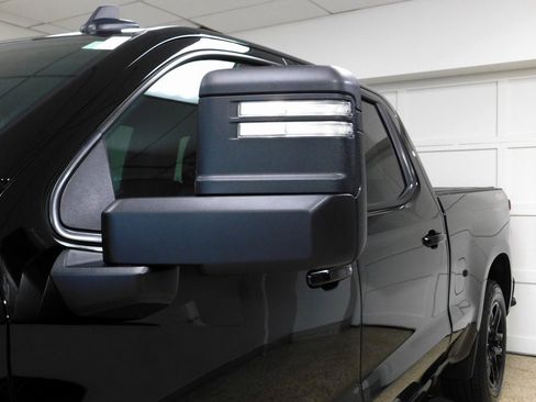 Used 2024 Chevrolet Silverado 1500 RST image 17