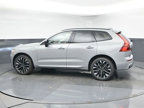 New 2026 Volvo XC60 T8 Ultra w/ Protection Package Premier image 5