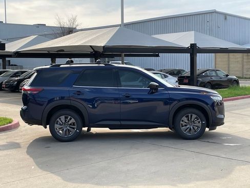 New 2026 Nissan Pathfinder SV AWD/4WD image 6