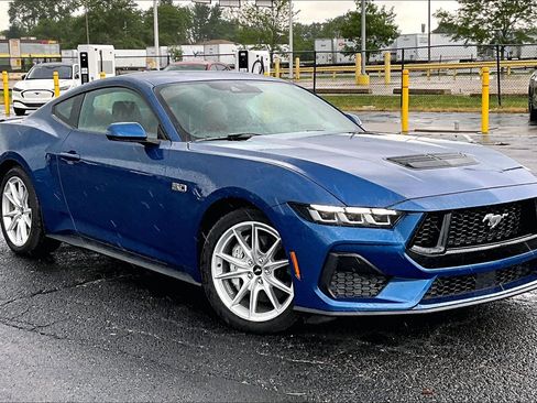 Used 2024 Ford Mustang GT Premium RWD image 36