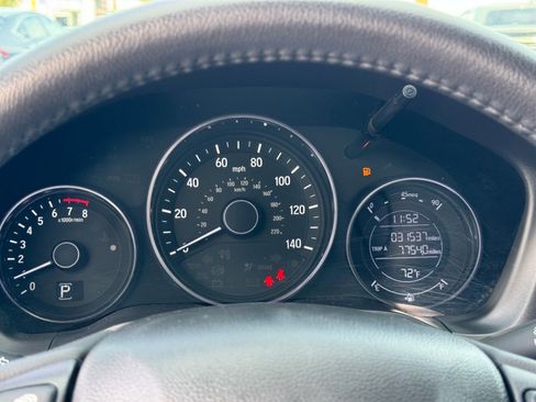 Used 2022 Honda HR-V Sport image 26