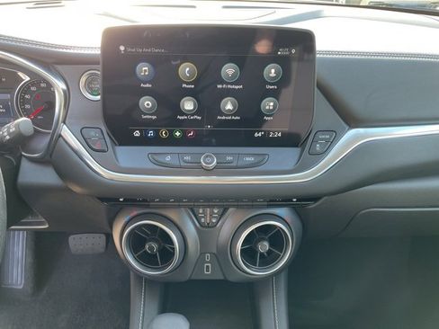 Used 2025 Chevrolet Blazer LT image 19