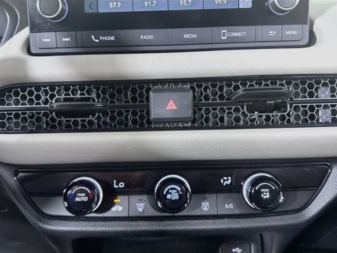 Used 2024 Honda HR-V LX image 22