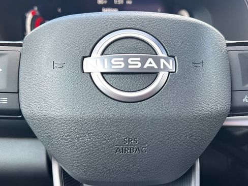 New 2026 Nissan Pathfinder SL FWD image 6