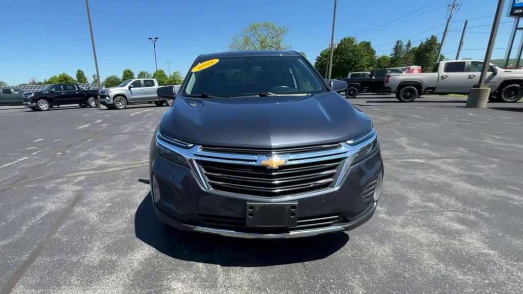 Used 2022 Chevrolet Equinox LT AWD/4WD image 3